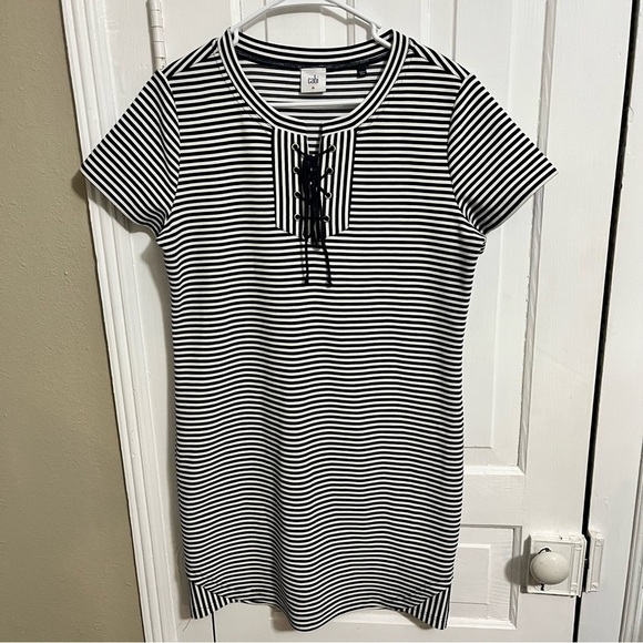 Cabi Captain Shift Dress Nautical Navy Blue White Stripe Medium B - Picture 2 of 7